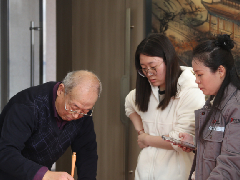 公司工會開展“墨韻迎春 瑞聯賀歲”送春聯活動